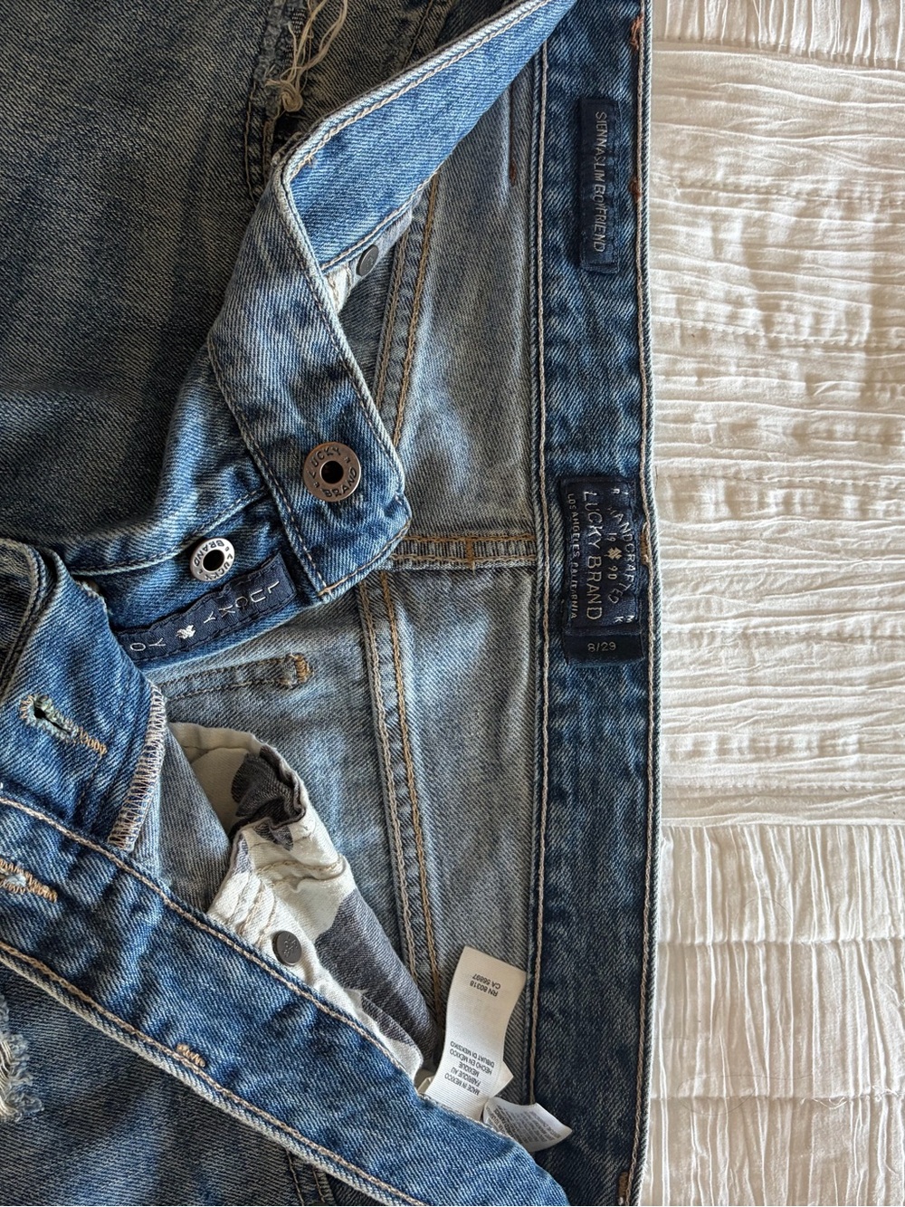Lucky Brand Sienna Slim Boyfriend Jeans - Picture 2 of 3